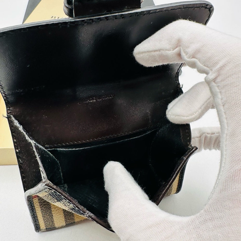 Burberry Nova Plaid Leather Wallet - Picture 3 of 13